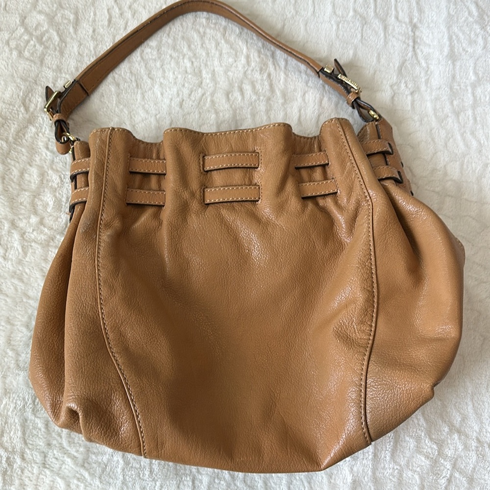 Michael Kors Light Brown Shoulder Bag With Gold Hardware And Magnetic Closure - Picture 12 of 12